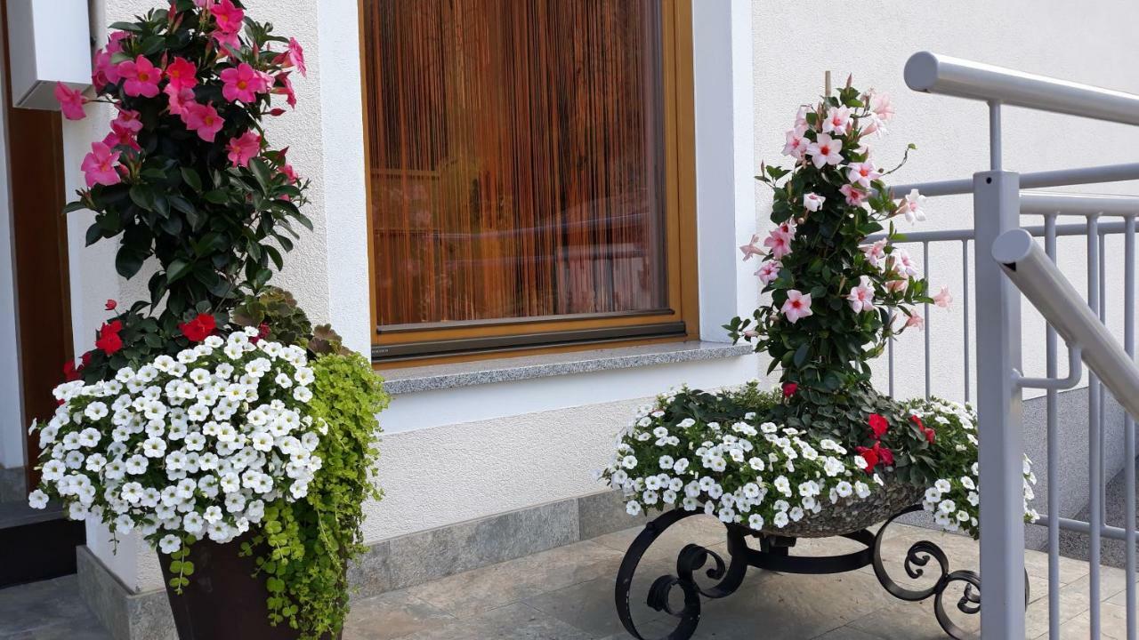 Hotel Haus Binder Ried im Zillertal Esterno foto